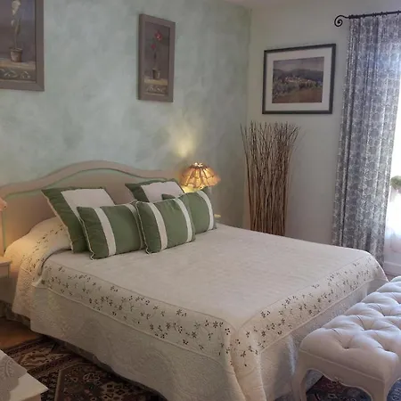 Le Colombier Hotel Villecroze